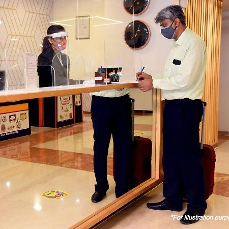OYO 1021 Hotel Gayatri Residency Tirath Dış mekan fotoğraf