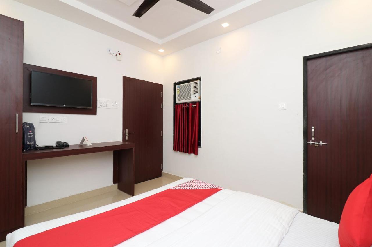 OYO 1021 Hotel Gayatri Residency Tirath Dış mekan fotoğraf