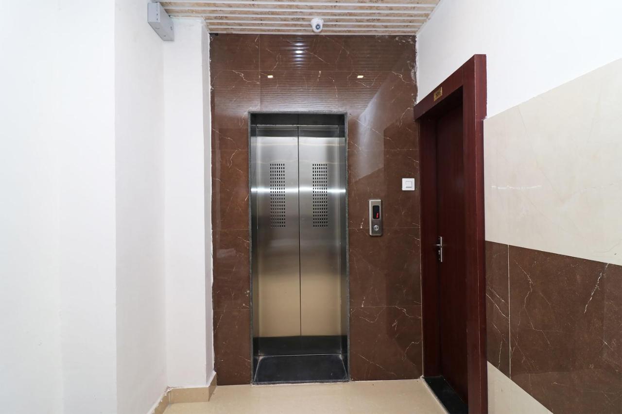 OYO 1021 Hotel Gayatri Residency Tirath Dış mekan fotoğraf