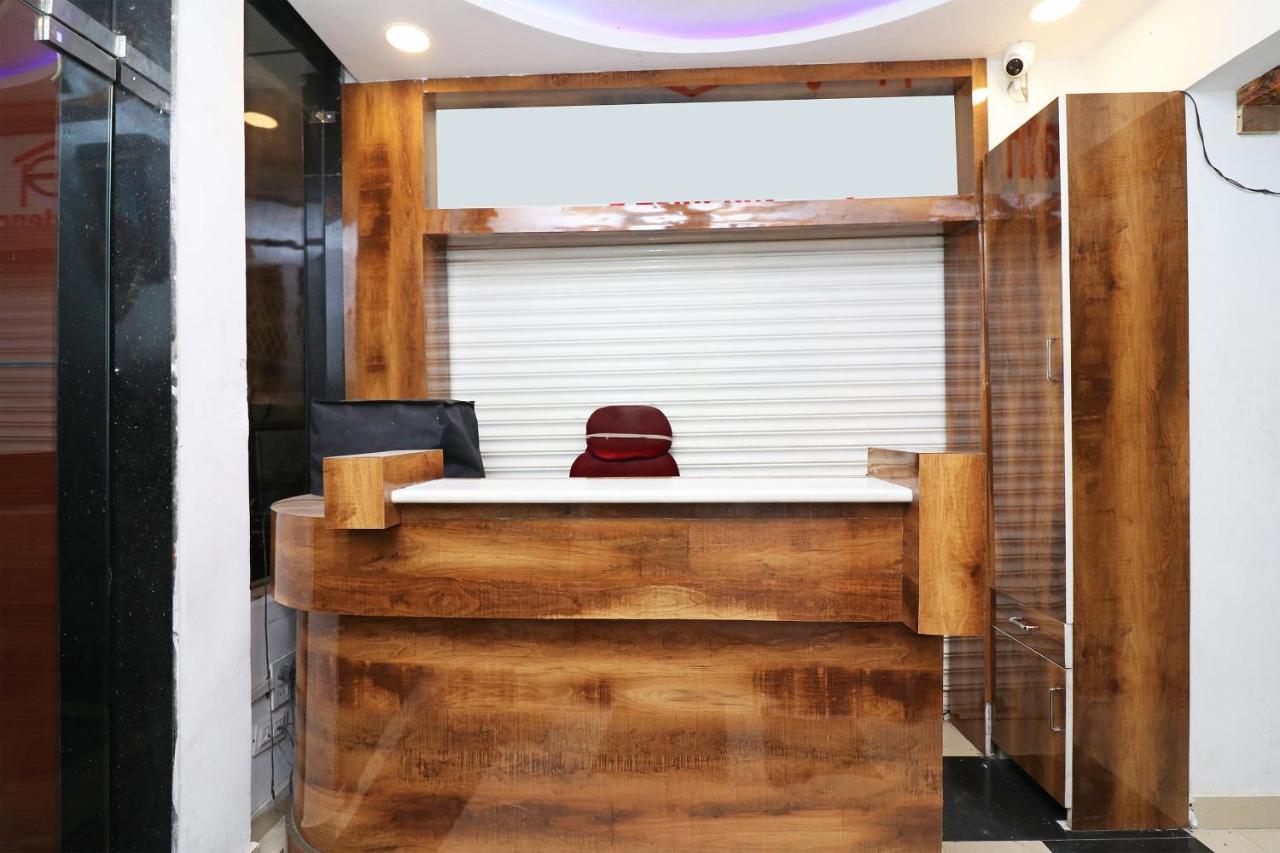 OYO 1021 Hotel Gayatri Residency Tirath Dış mekan fotoğraf
